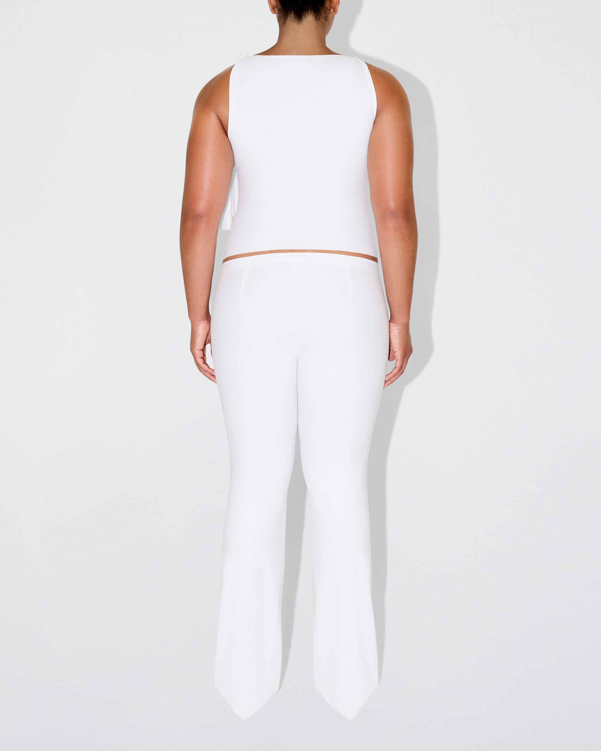 Sleek Stretch Knotted Top | Bright White