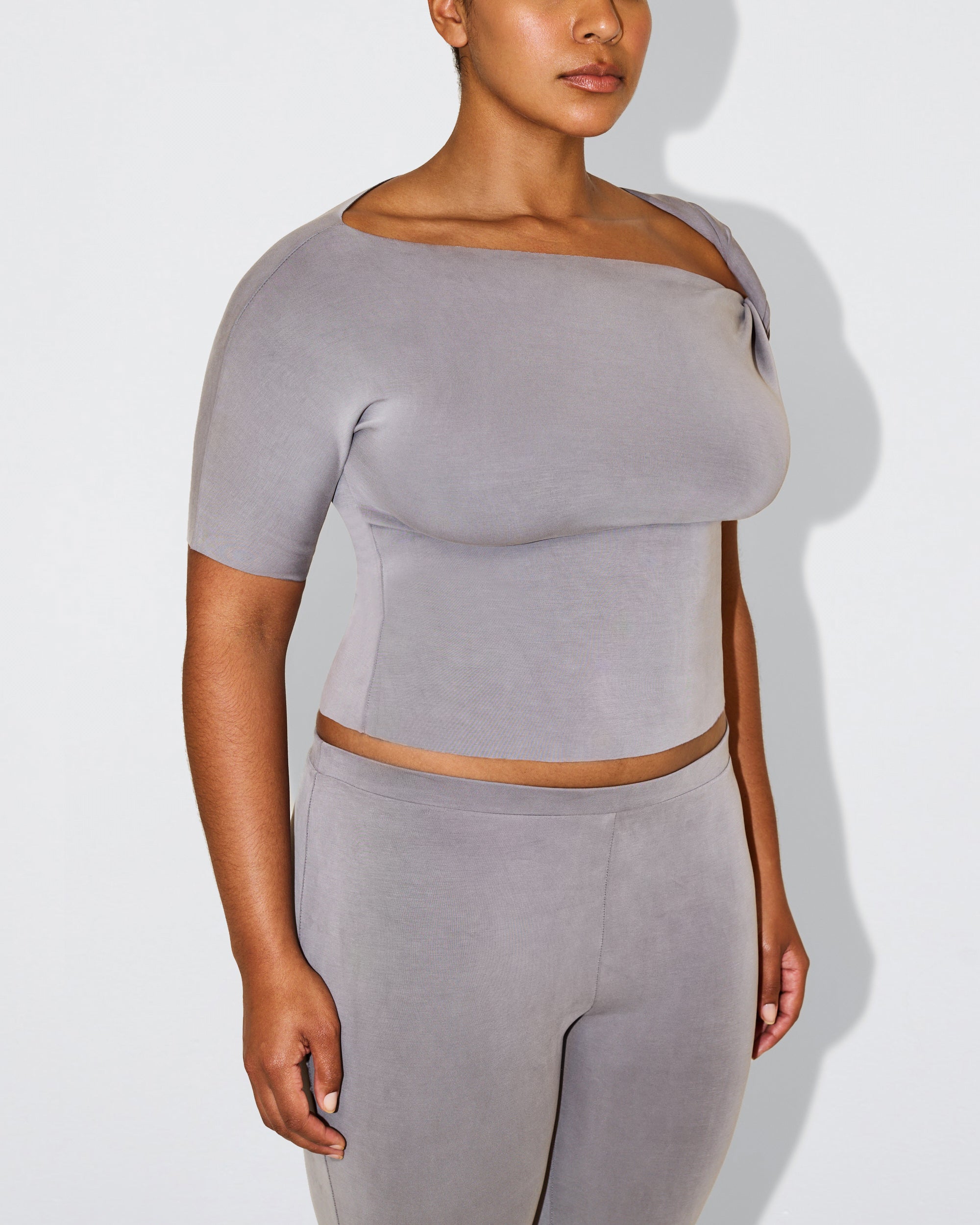 Sueded Stretch Twisted Top | Steel Grey