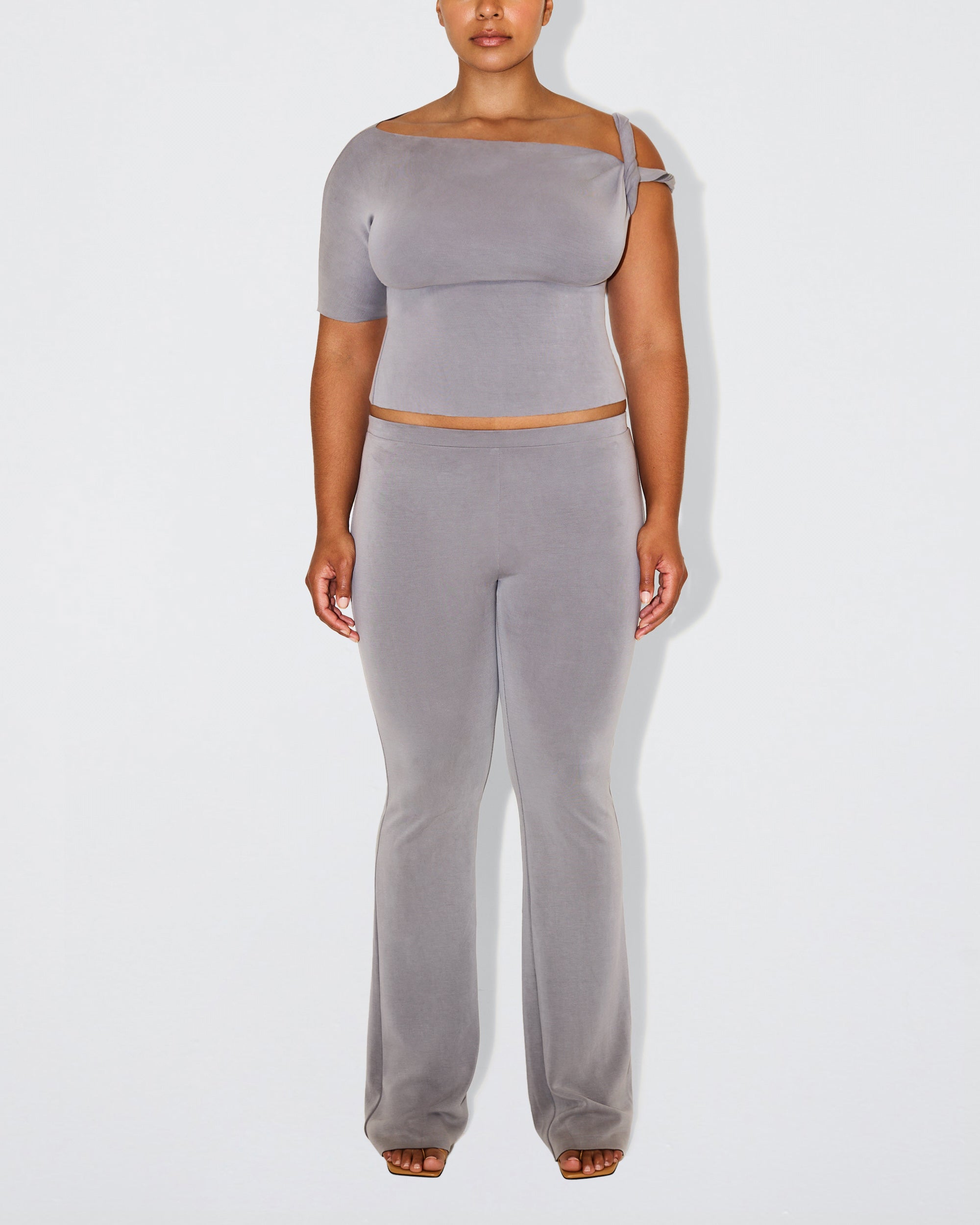 Sueded Stretch Twisted Top | Steel Grey