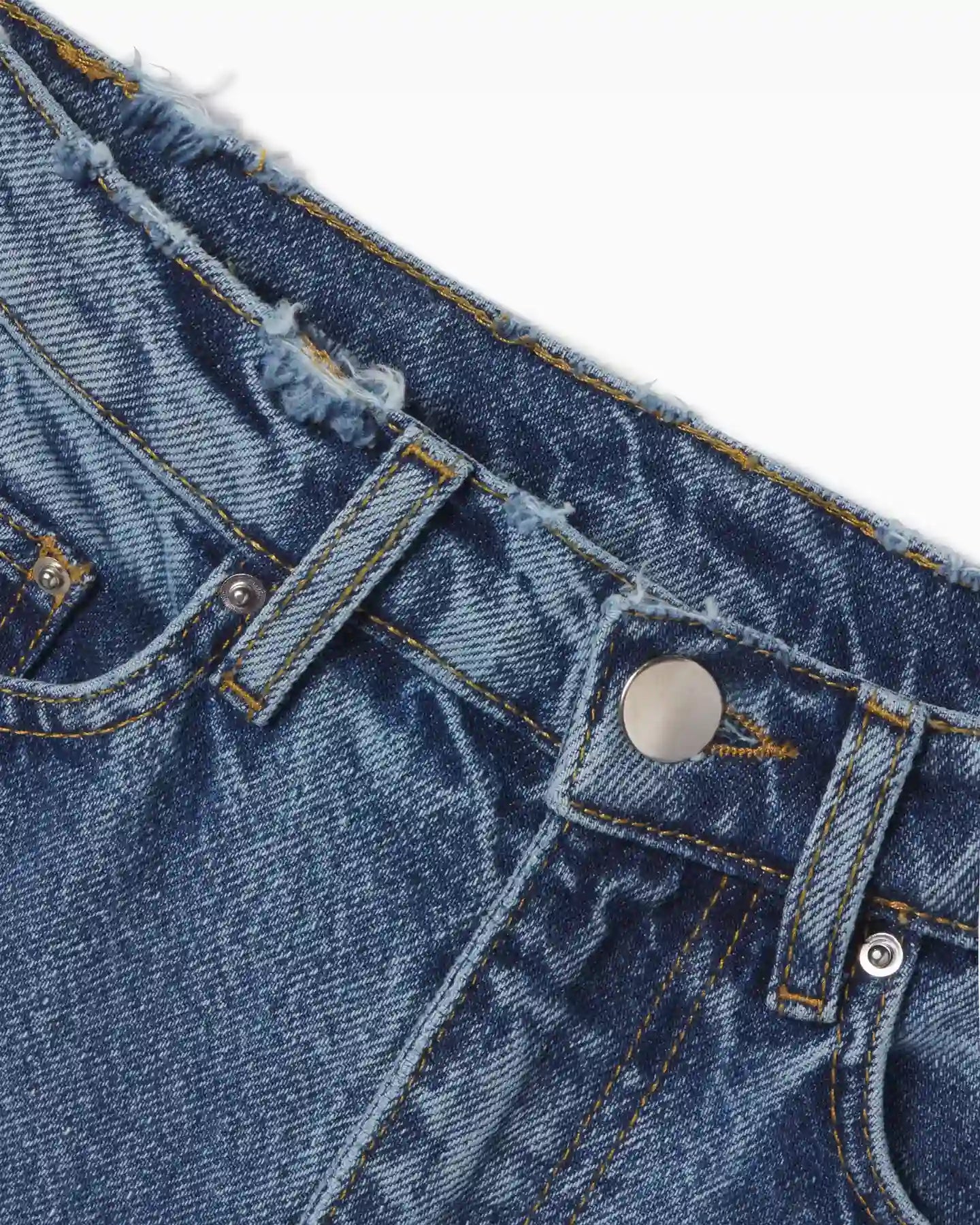 Classic Straight Leg Denim | Light Wash