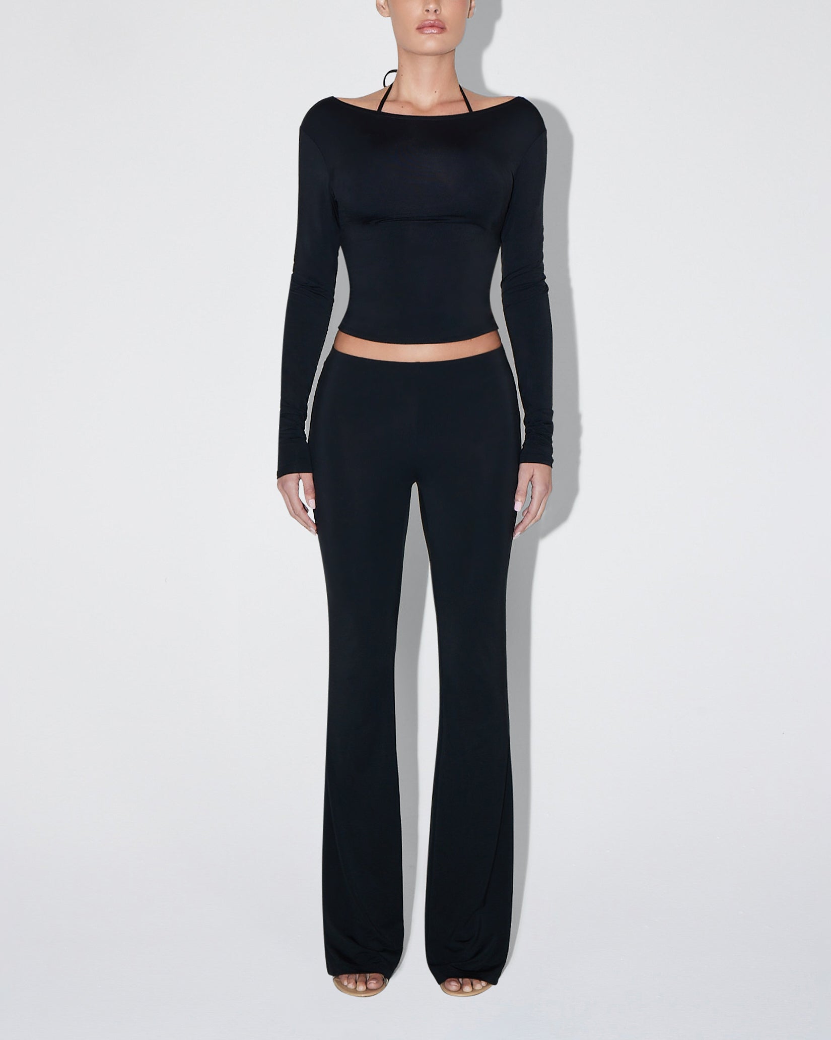 Soft Stretch Low Rise Pant | Black