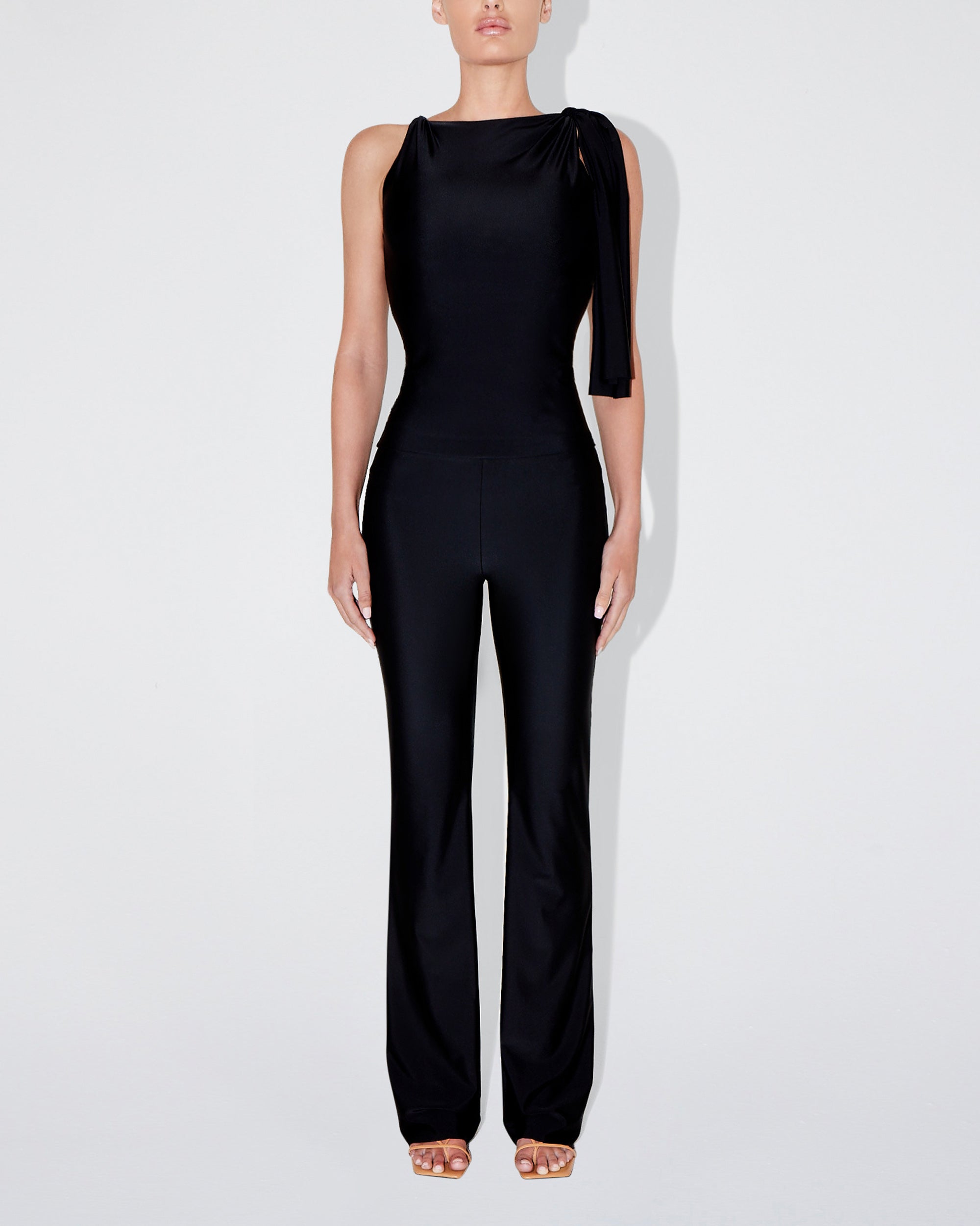 Sleek Stretch Low Rise Pant | Black