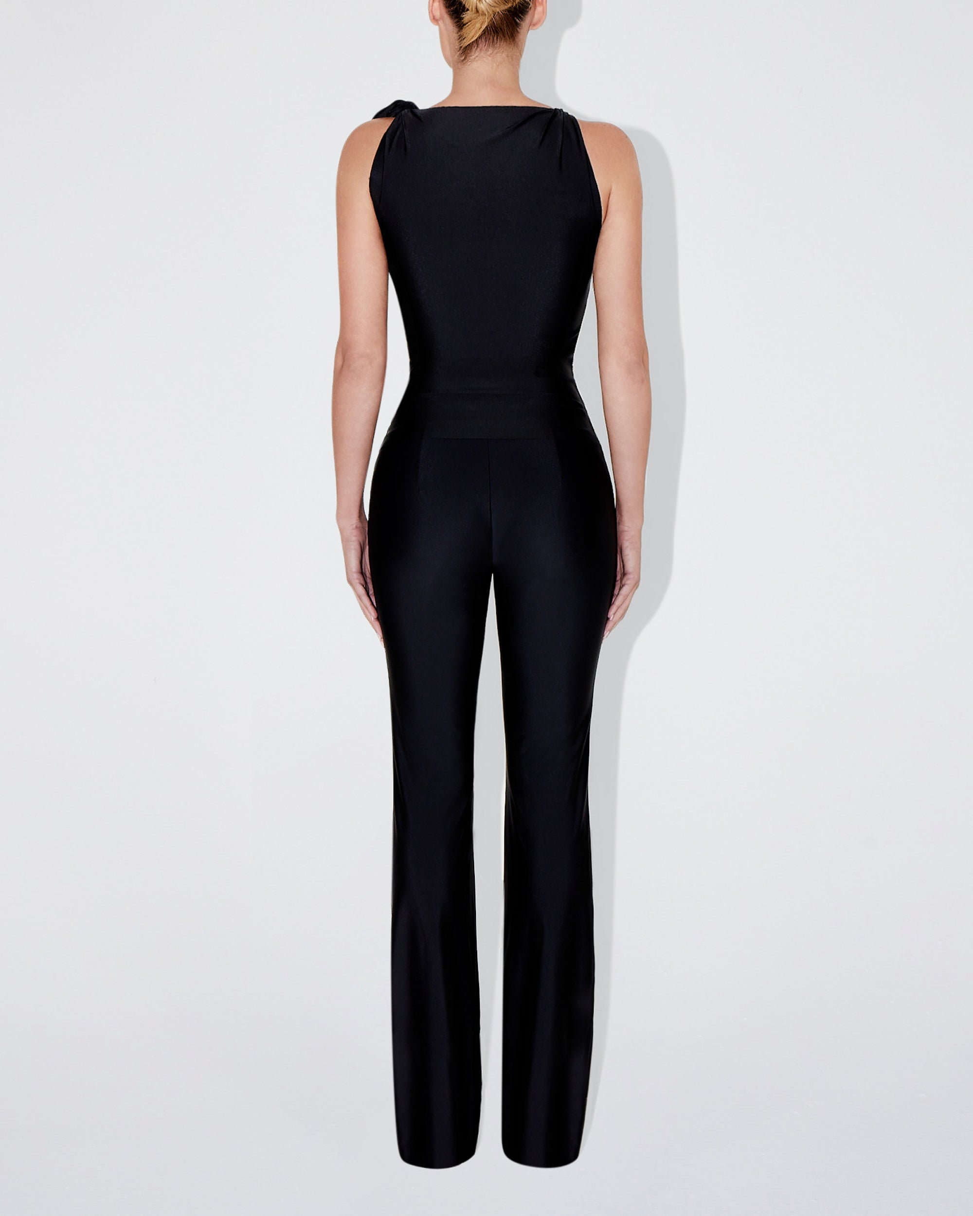 Sleek Stretch Low Rise Pant | Black