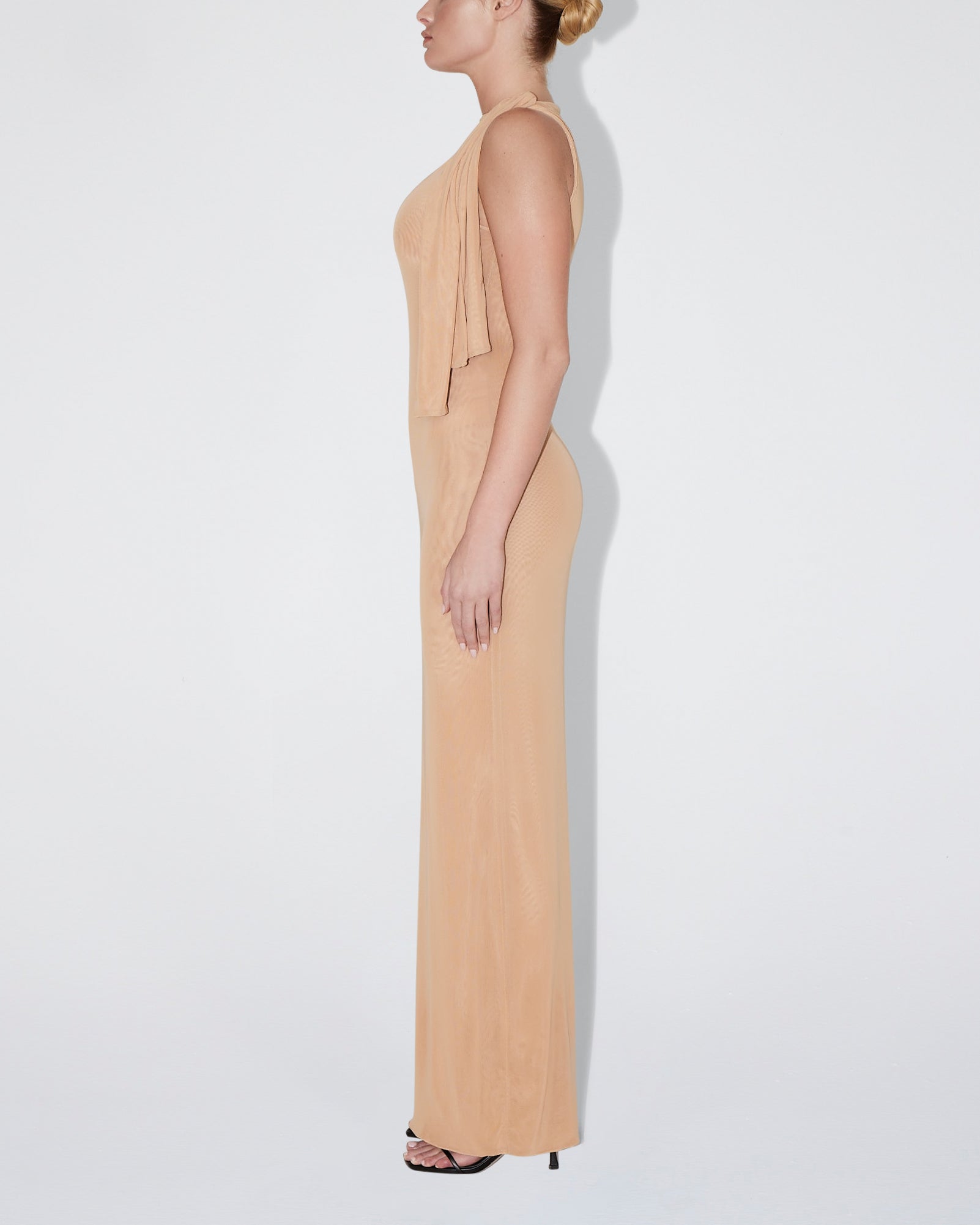 Mesh Stretch Knotted Maxi Dress | Nude – Khy