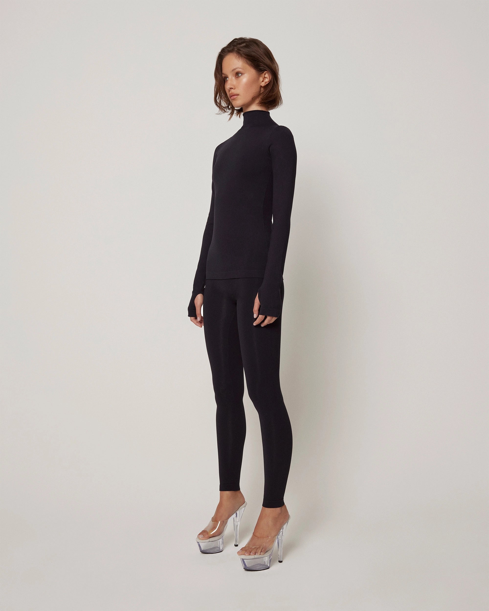 Seamless Mock Neck Long Sleeve | Black