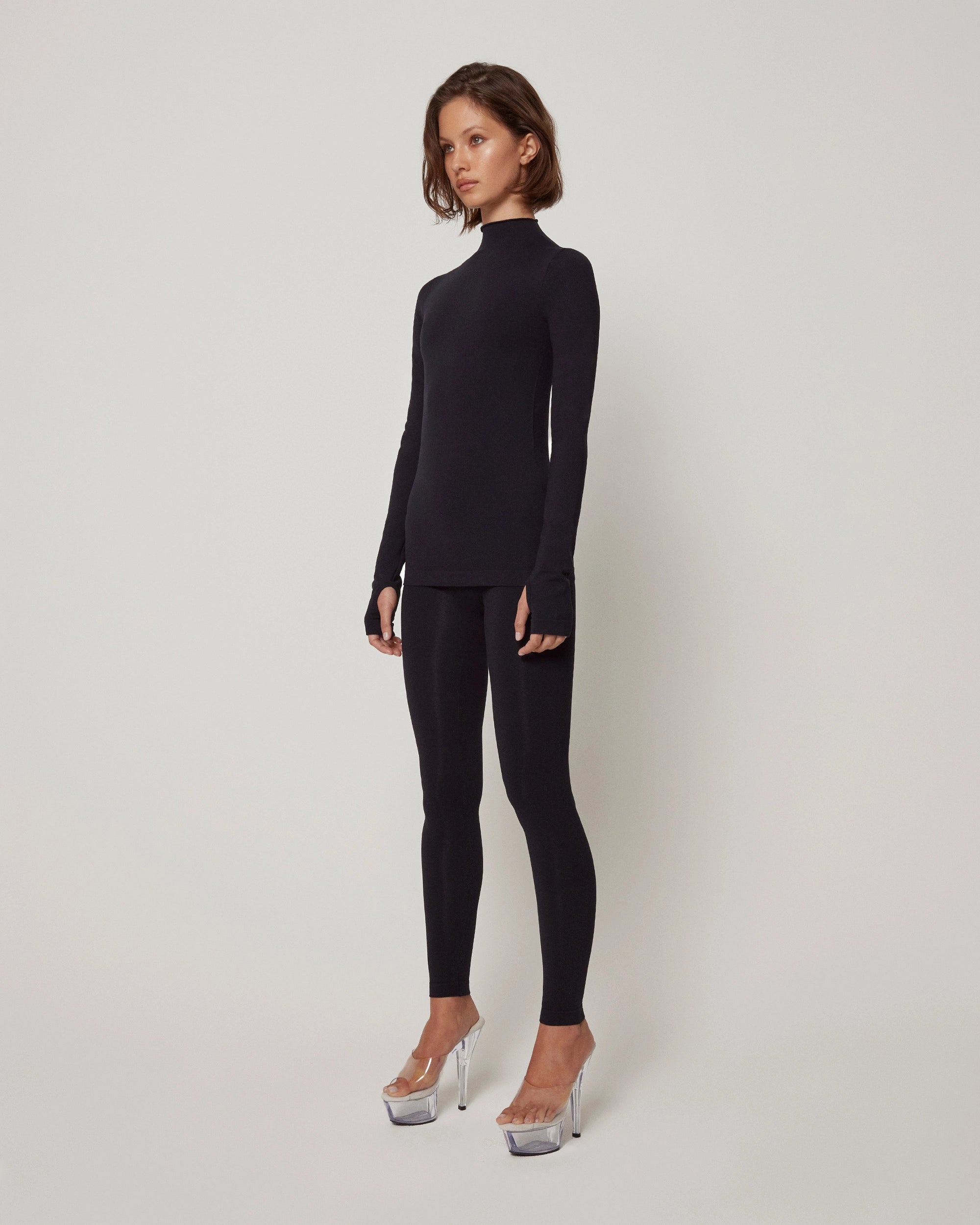 Seamless Mock Neck Long Sleeve | Black