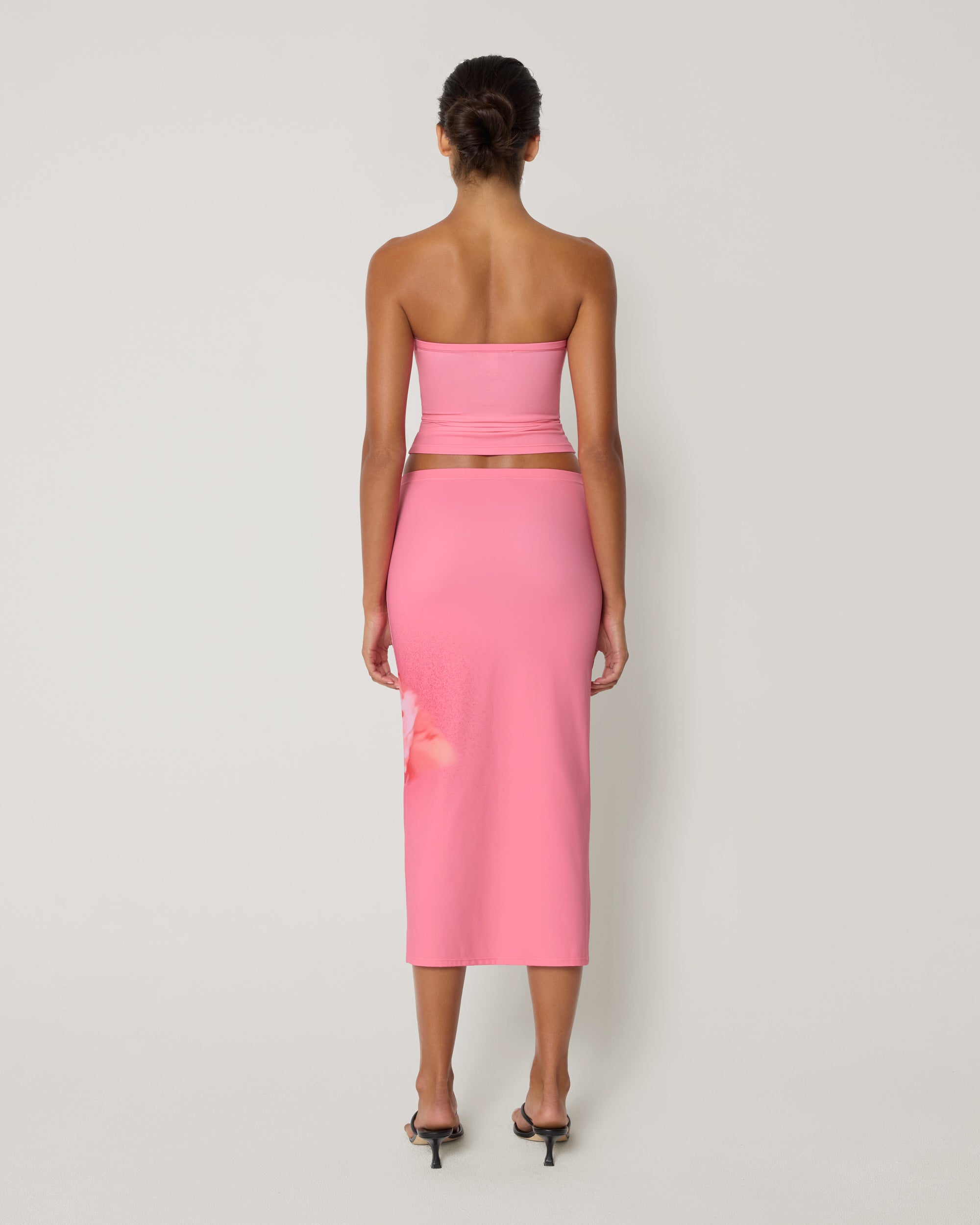 Smooth Stretch Tube Top | Pink Peony