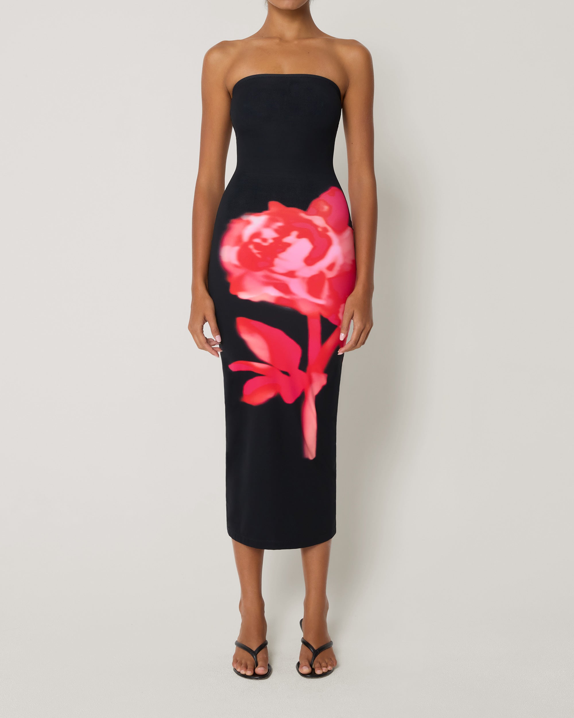 Smooth Stretch Strapless Midi Dress | Black Peony