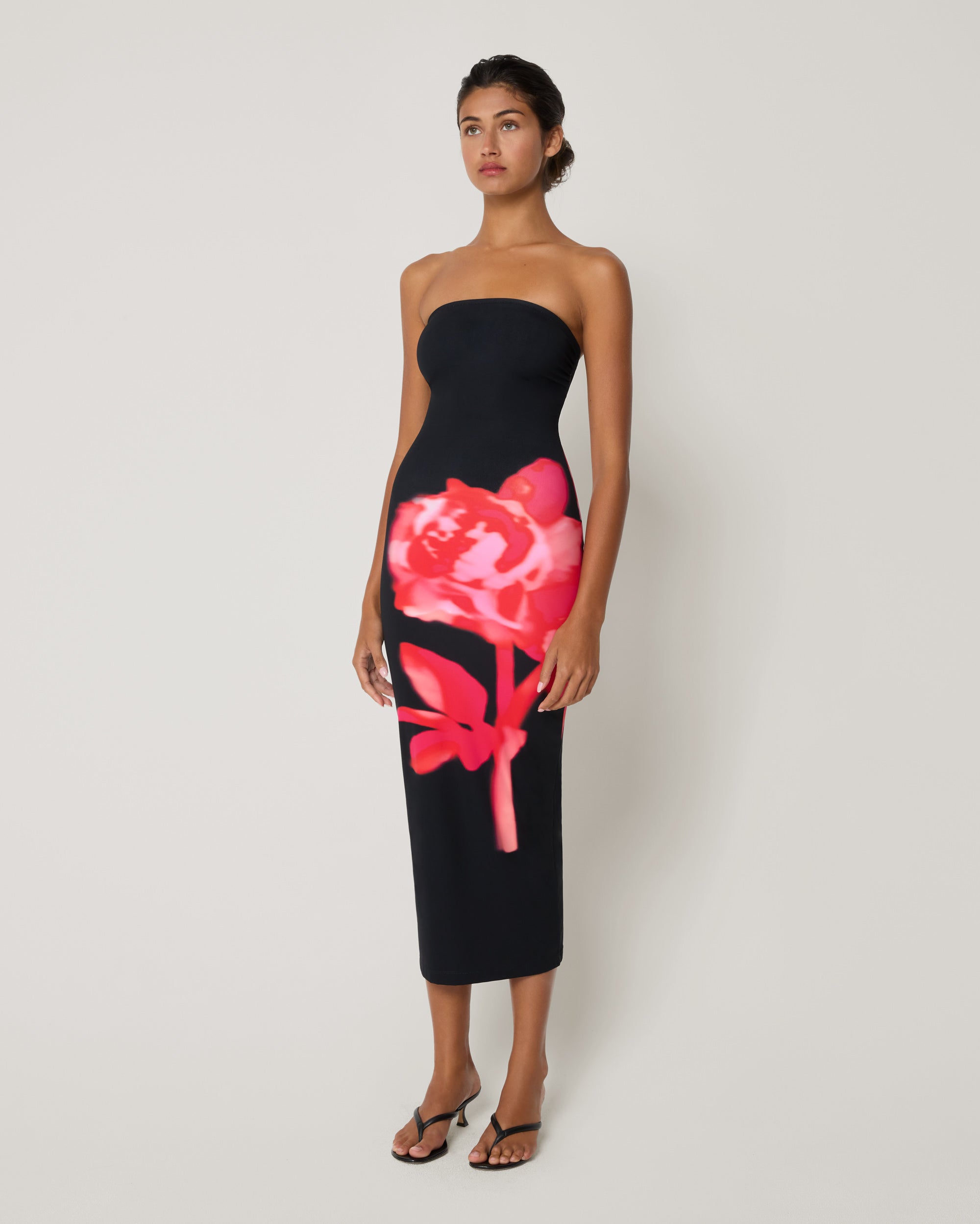 Smooth Stretch Strapless Midi Dress | Black Peony