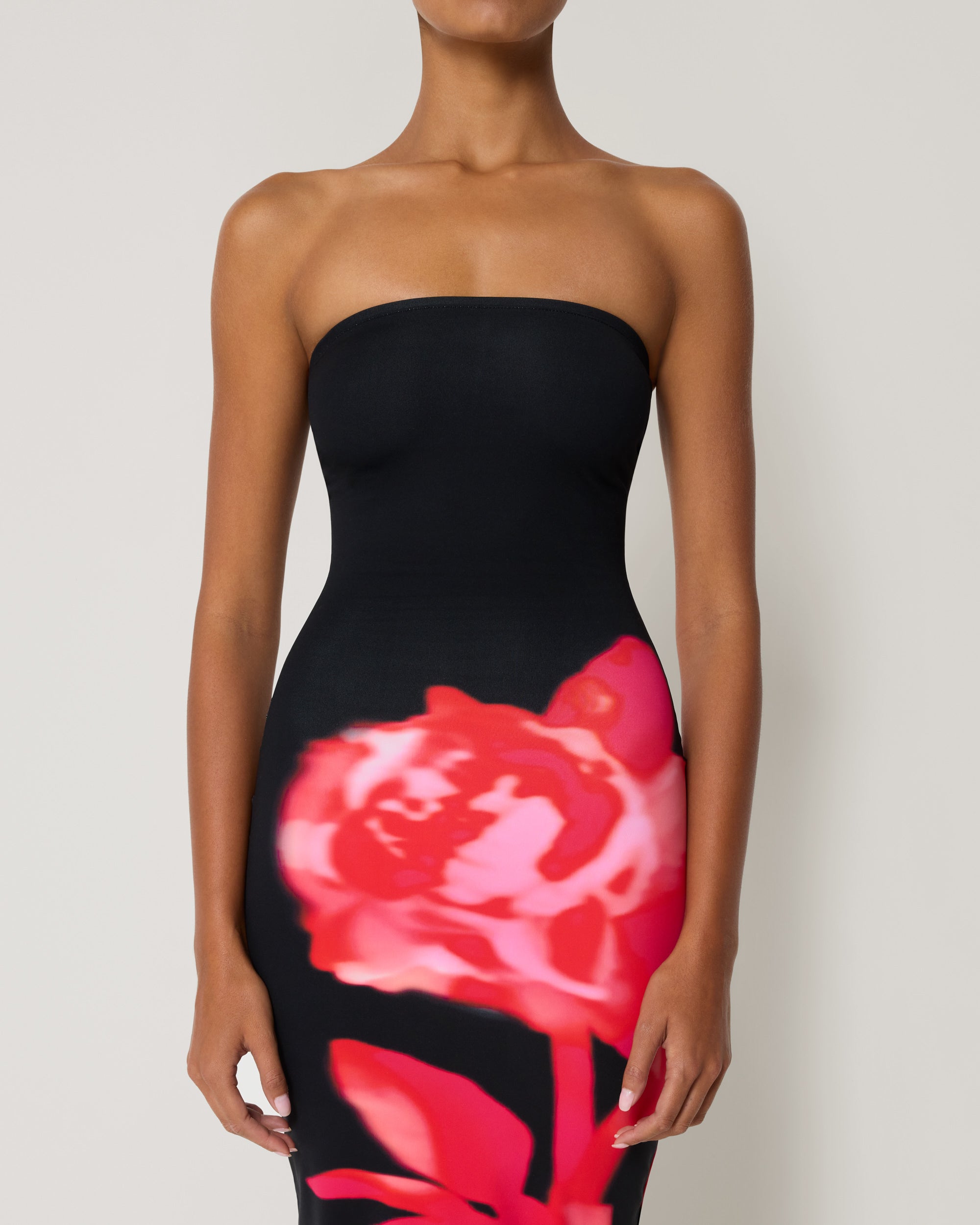 Smooth Stretch Strapless Midi Dress | Black Peony