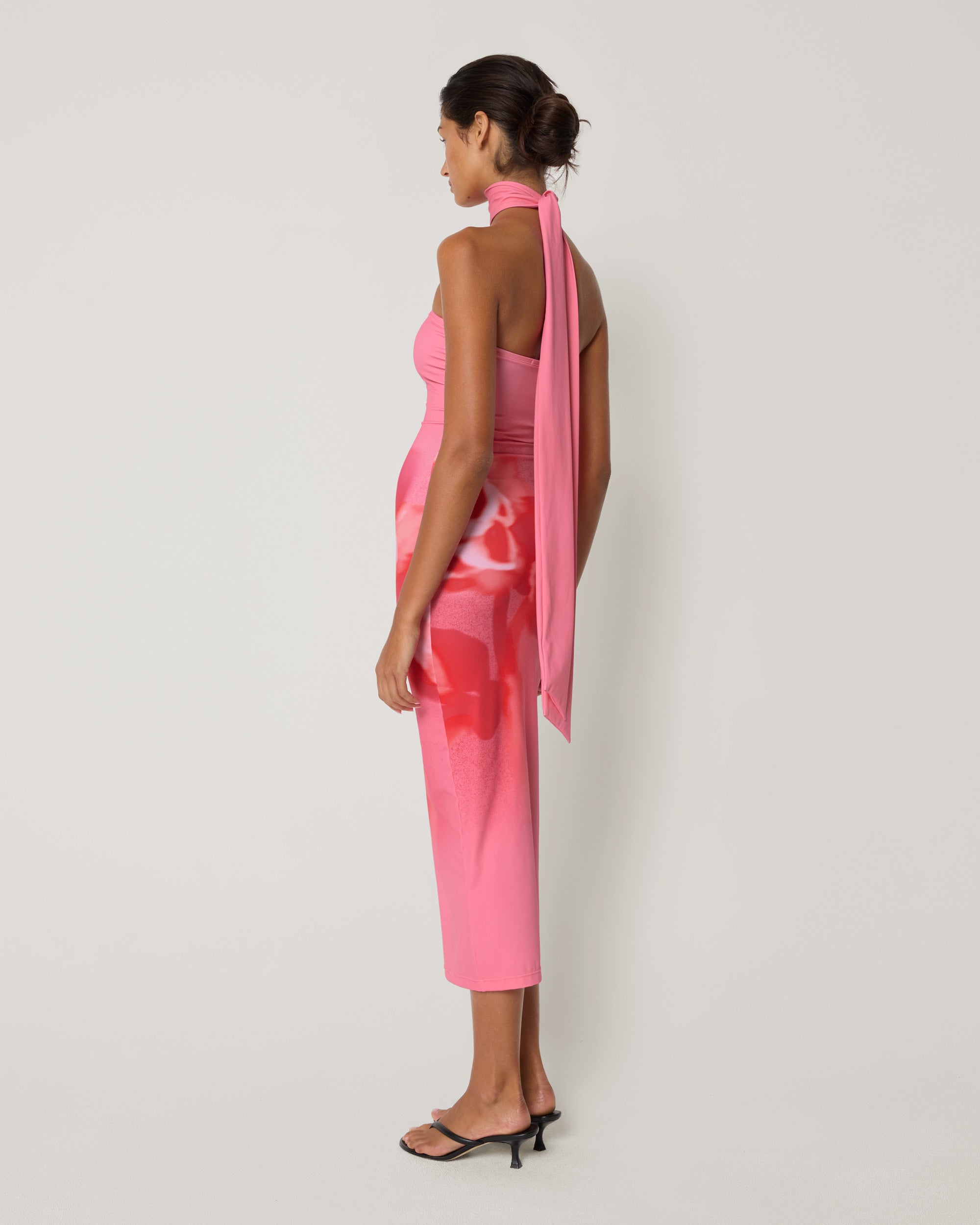 Smooth Stretch Strapless Midi Dress | Pink Peony