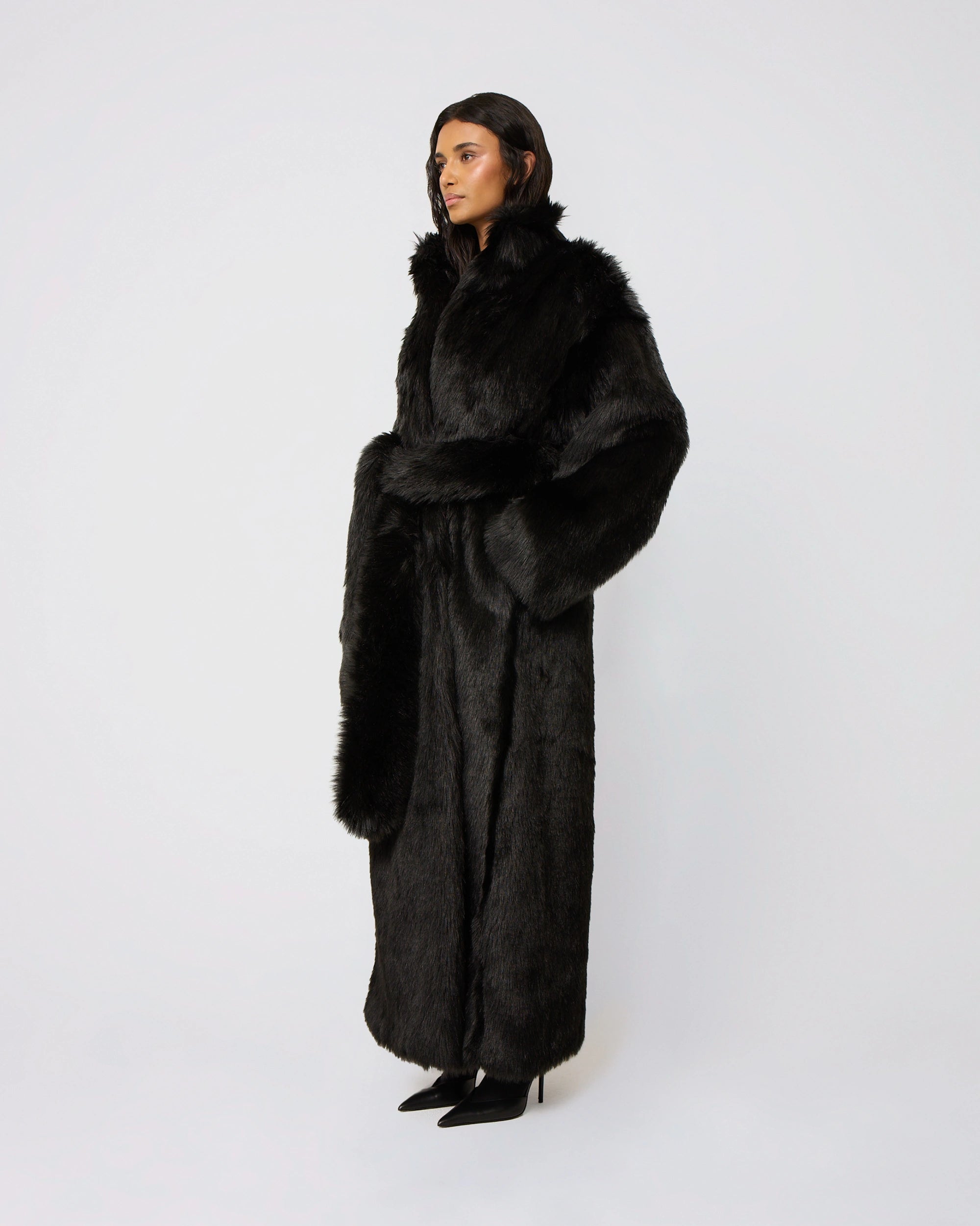 Faux Fur Coat | Black